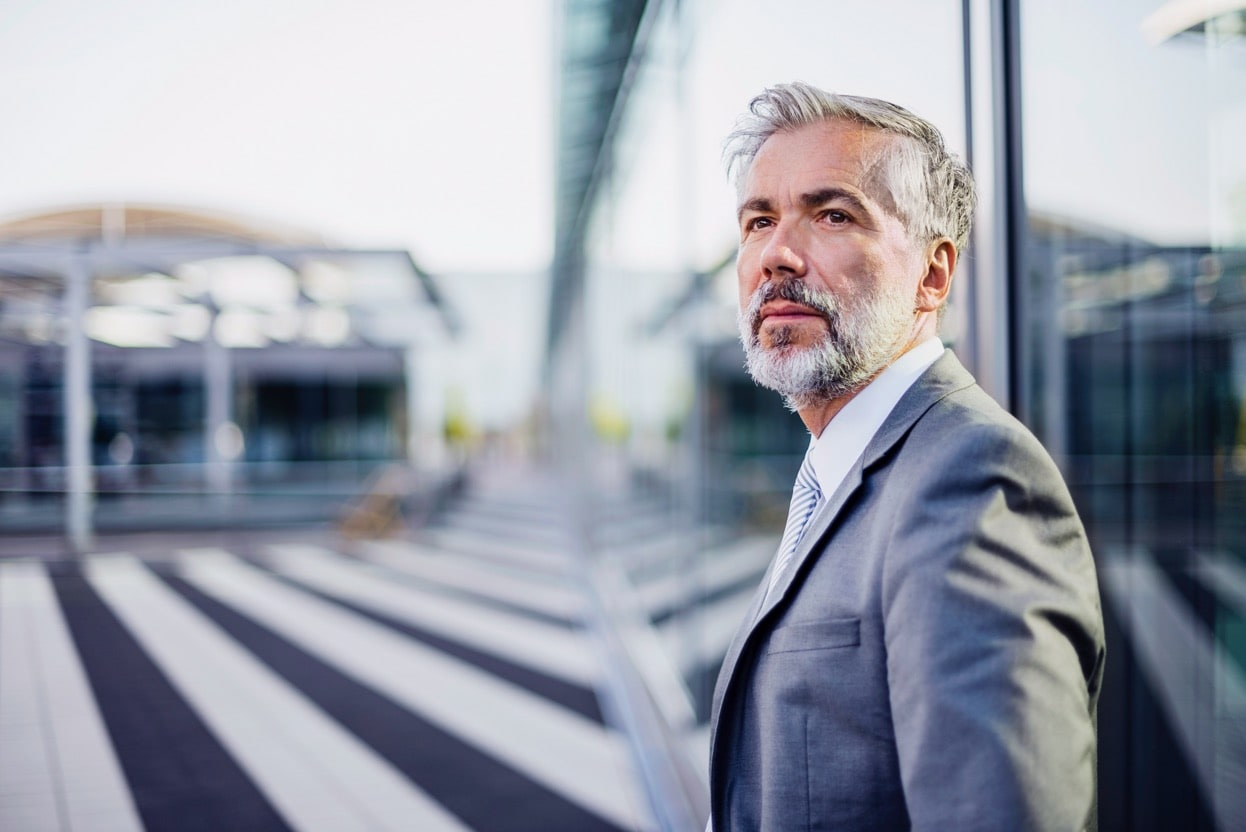 Finance Manager der mit SAP Concur die Resilienz um Unternehmen verbessert