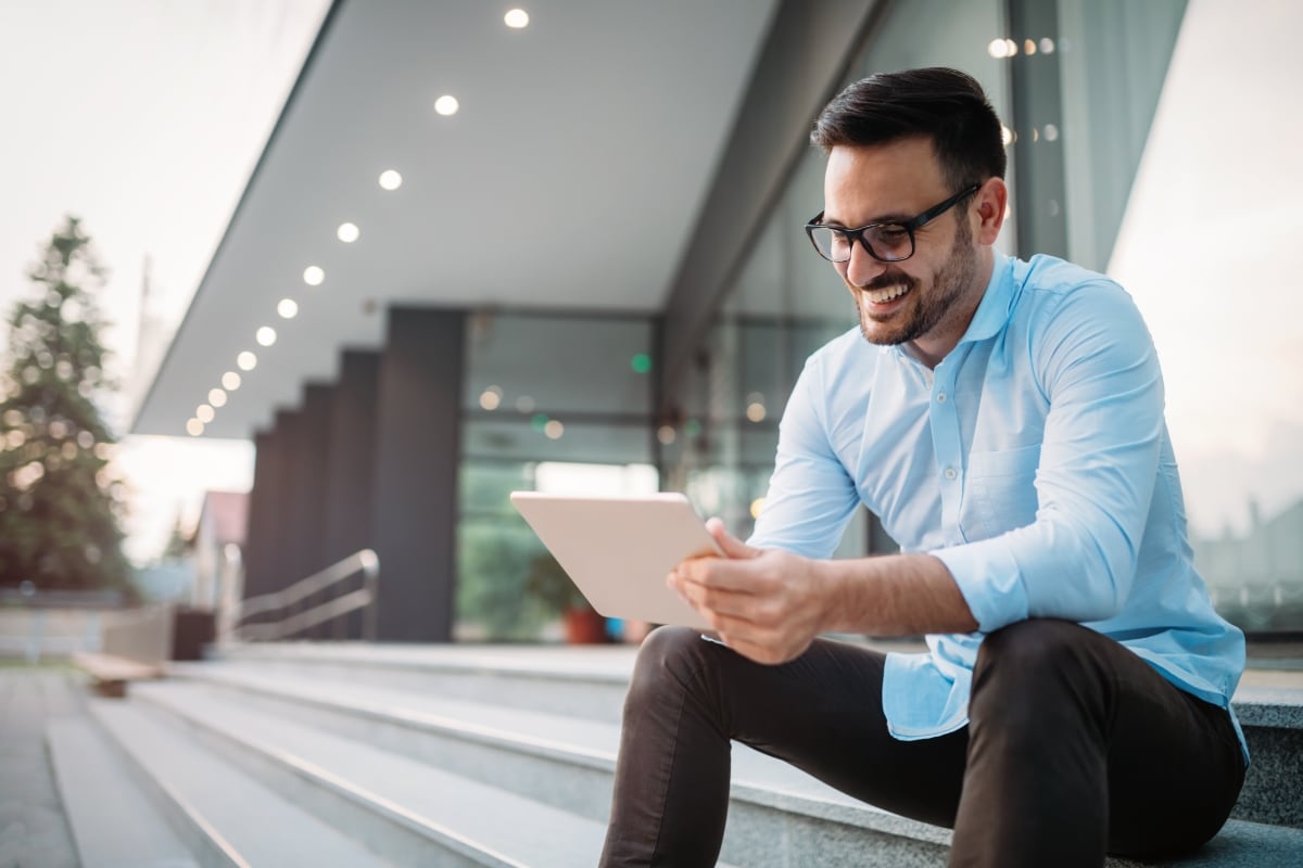Factsheet: End-to-end with agile spend management